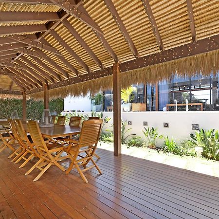 Zen Beach Retreat Hotel Bargara Esterno foto