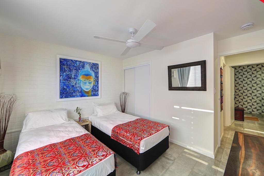 Zen Beach Retreat Hotel Bargara Esterno foto