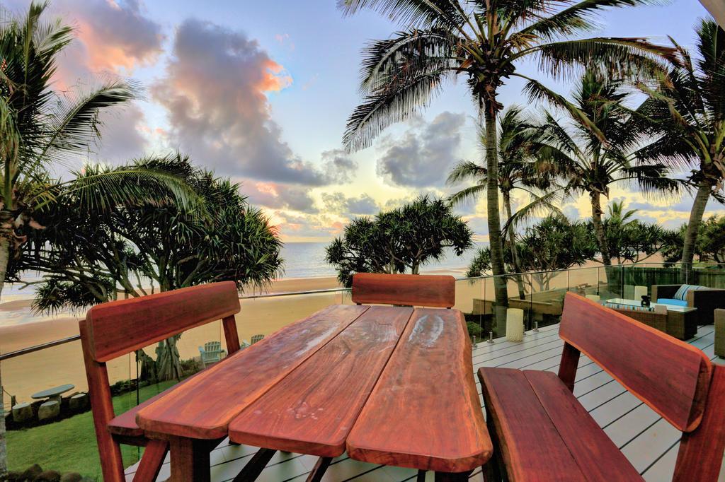 Zen Beach Retreat Hotel Bargara Esterno foto