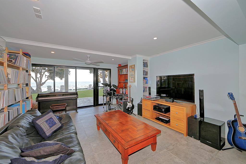 Zen Beach Retreat Hotel Bargara Esterno foto