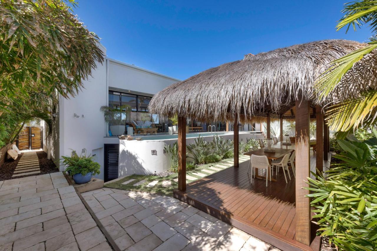Zen Beach Retreat Hotel Bargara Esterno foto